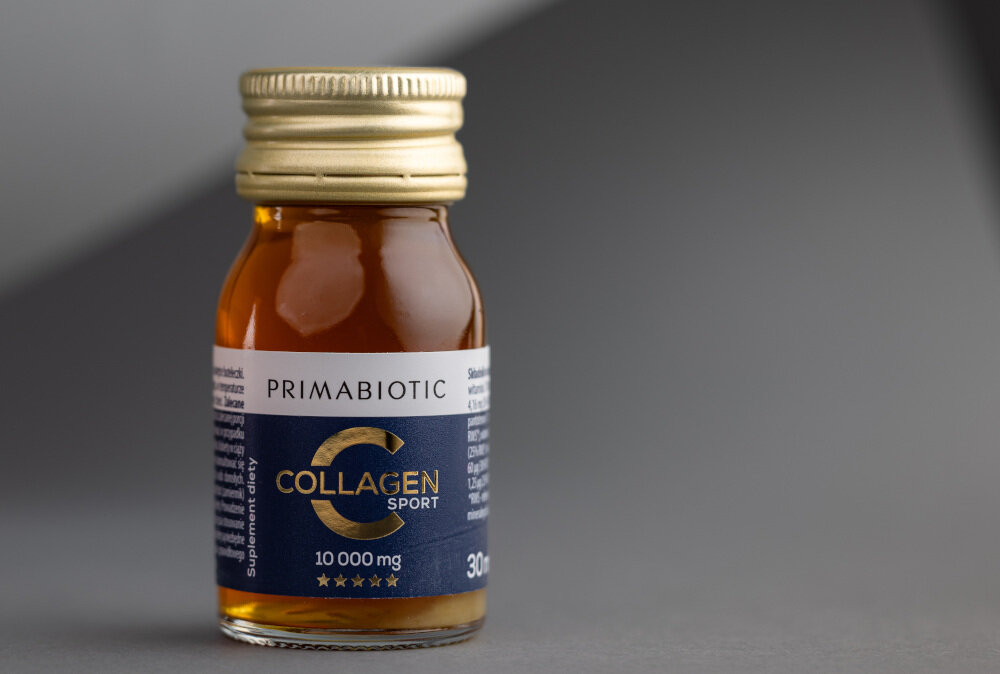 Kolagen PRIMABIOTIC Collagen Sport Collagen Sport Ananasowy 30 x 30 ml dla sportowcow wzbogacony o kwas ostrokrzemowy najlepiej przyswajalna forma krzemu dba o sprawnosc stawow wzmacnia kosci i miesnie wspomaga regeneracje ciala po treningu w 30-mililitrowej butelce 45 kcal 10000 mg kolagenu