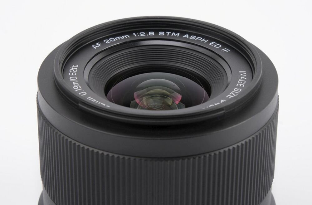 Obiektyw VILTROX AF 20mm f-2.8  ogniskowa przysłona ostrość pierścienie optyka soczewki powłoki montaż bagnet światło jasność zoom filtry waga silnik stabilizacja