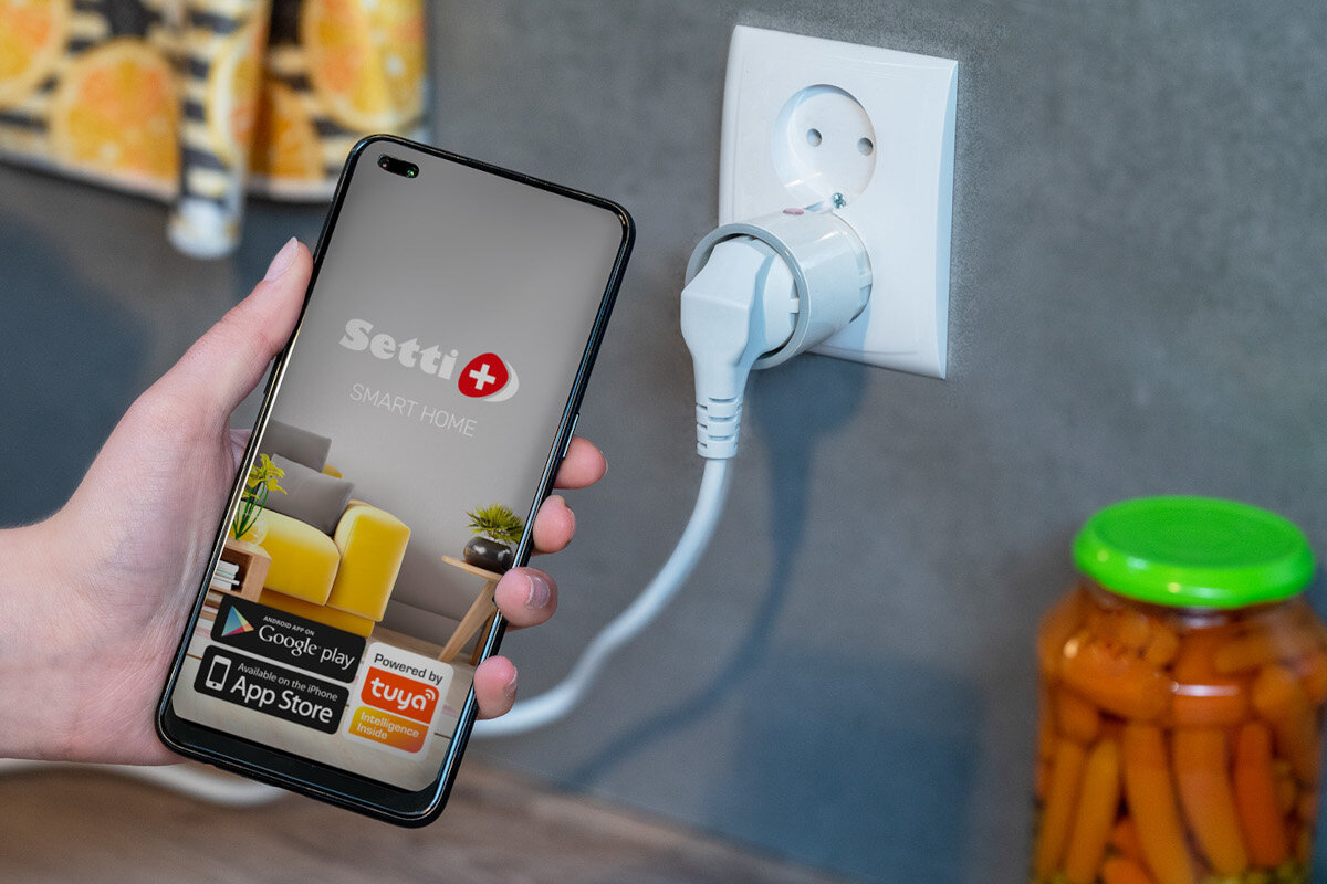 Smart gniazdko Setti+ aplikacja Setti plus sterowanie smartfonem