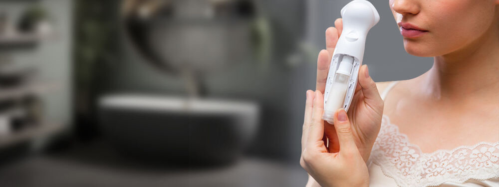 Urządzenie do mezoterapii GARETT BEAUTY Serum Skin Biały zmiana rytuałów unikalny aplikator naniesie serum ba twarz wprowadza substancję w głąb skóry efektywna regeneracja intensywne nawilżenie odbudowa skóry