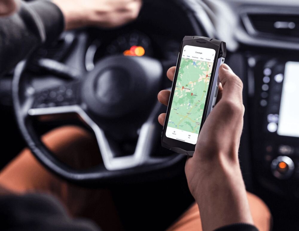 Smartfon DOOGEE Smini  ekran bateria aparat procesor ram pamięć pojemność rozdzielczość zdjęcia filmy opis dane cechy blokady system łączność wifi bluetooth obudowa szkło odporność porty muzyka transfer sieć przekątna matryca waga czujniki oled amoled ips