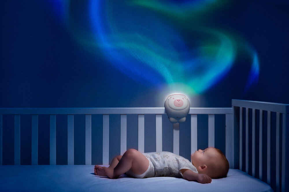 Projektor CHICCO First Dreams Miś Polarny 00011558100000 Różowy urocza zabawka funkcjonalne narzędzie wieczorne wyciszenie dziecka piękne efekty świetlne kojąca muzyka dźwięki natury relaks zdrowe zasypianie łatwa obsługa możliwość montażu różne konfiguracje idealny towarzysz maluszka spokojne zaśnięcie cudowne sny 