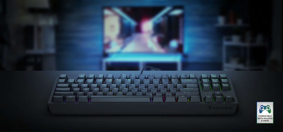 GENESIS Thor 230 TKL klawiatury mechanicznej Genesis Thor 230 TKL komputera konsol PS5, PS4, Xbox Series X|S, Xbox One X|S gra obsługuje sterowanie za pomocą klawiatury - klawiatura z telewizorem w tle