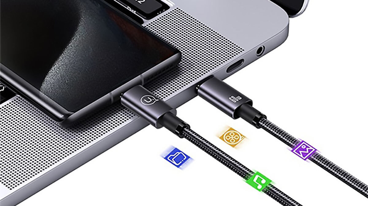 Kabel USB-C - USB-C USAMS US-SJ678 60W Fast Charging 0.25 m Stalowy szybkie ładowanie do 60W efektywny transfer danych w krótkim czasie do 480 Mbps długość 0,25 m Fast Charging