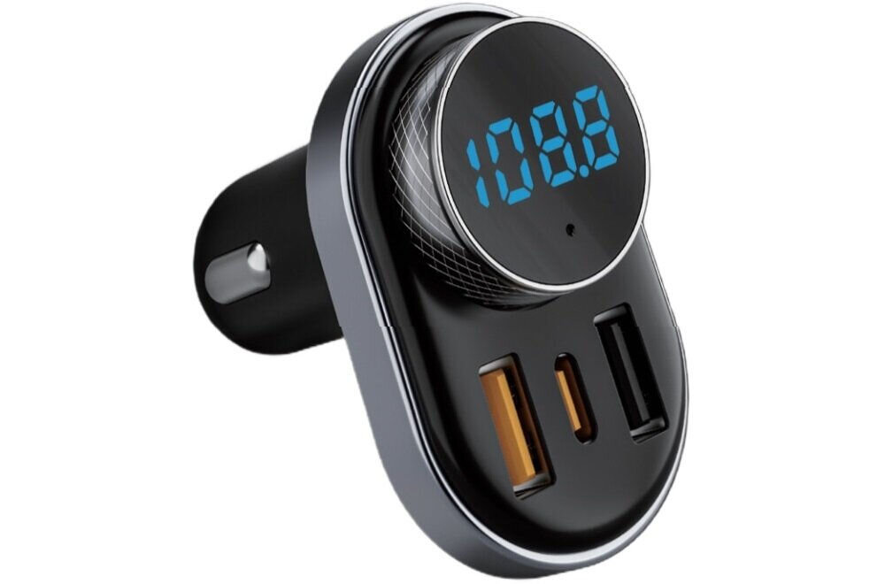 Transmiter FM GOLDENLINE FT501 widoczny bok wyświetlacz porty 2 usb-a i jeden usb-c