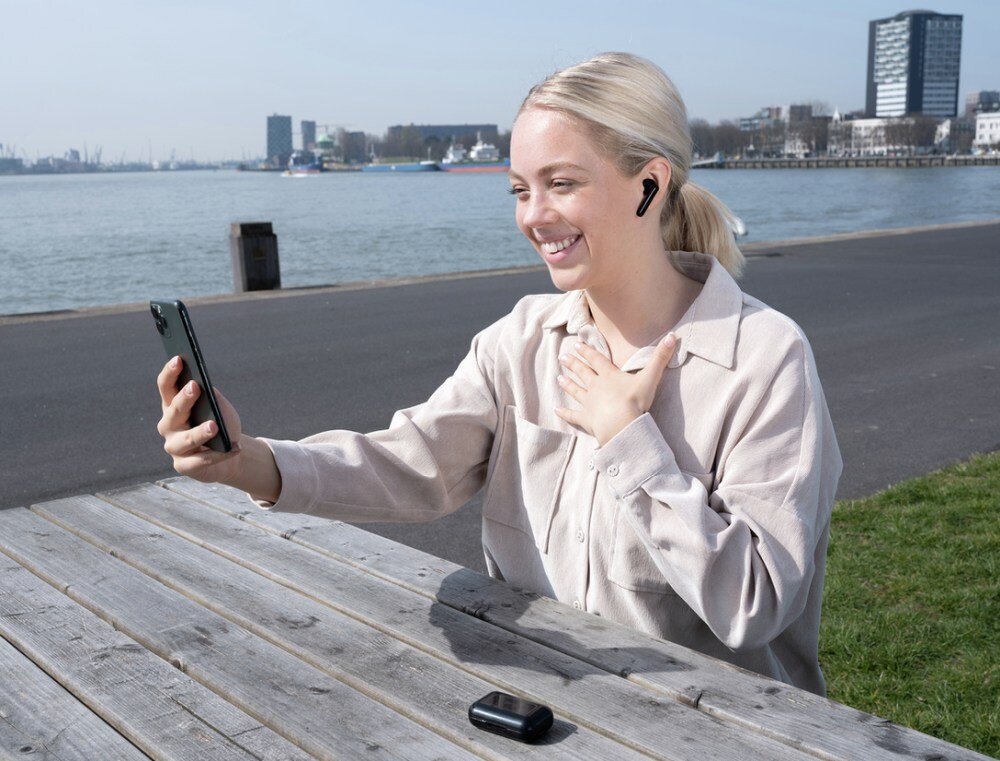 Słuchawki dokanałowe TRUST Primo Plus Touch swoboda ruch dynamika czas pasmo przenoszenia