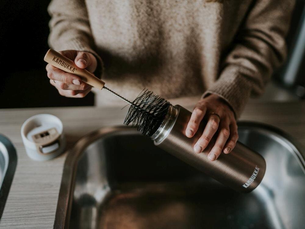 Zestaw szczotek do butelek KAMBUKKA Brushing Bro’s dokładne mycie