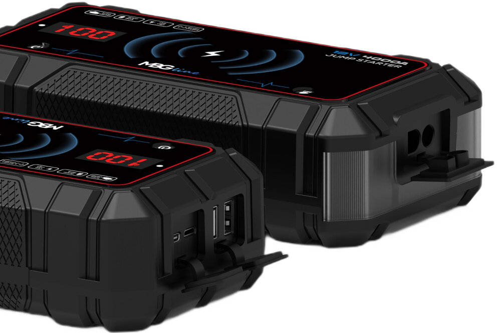 Urządzenie rozruchowe MBG LINE A37 Max zbliżenie na wejściaz dwóch stron urządzenia dwa porty USB-A QC3.0 port USB-C PD60W dodatkowege źródło energii w zestawie kabel USB-A/USC-C o długości 1 metra