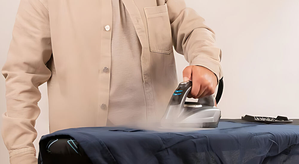 Generator pary CECOTEC Fast&Furious 9040 Absolute dodatkowe uderzenie pary 550g/min wysoka wydajność pary usuniecie nawet najbardziej opornych zagnieceń jedno przeciągnięcie żelazka gładki profesjonalny wygląd ubrań wysoka jakość prasowania