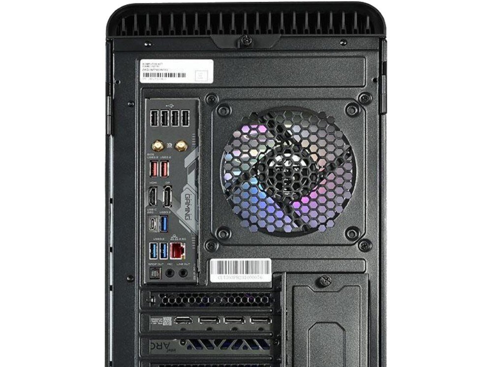 Komputer NTT HIRO AirFrame ZKG-I9R4070SH-T24 Widok tyłu obudowy komputera z widocznymi różnymi złączami USB, HDMI, audio oraz portami karty graficznej, porty złącza podłączenie