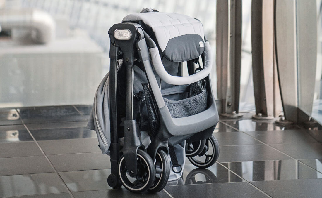 Wózek dziecięcy CHICCO We Cool Grey lekki kompaktowy wymiary waga transport plecak