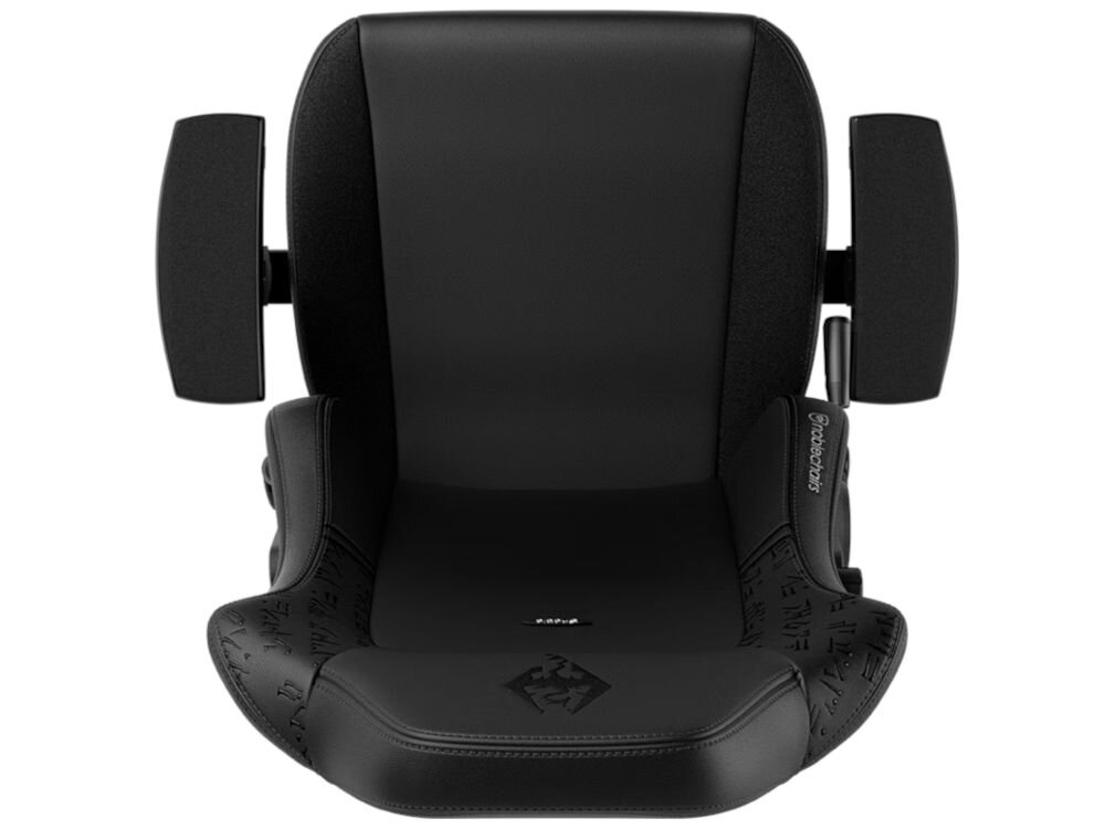 Fotel NOBLECHAIRS Hero The Elder Scrolls V: Skyrim 10th Anniversary Edition Czarny prezentacja fotela od góry na białym tle jakość premium, eleganckie wykończenie i detale tapicerki estetyka wnętrz