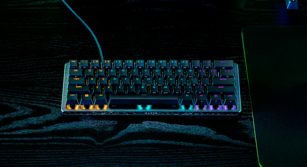 Klawiatura RAZER Huntsman V3 Pro Mini Klawiatura w formacie 60% transport łączności przewodowej stabilne i niezawodne