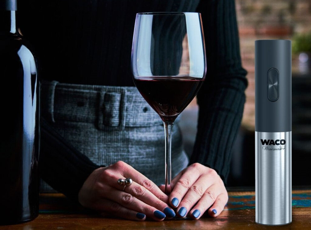Otwieracz do wina WACO Winemaster Ow7 wygląd design tło wizualizacja Komfortowe otwieranie i serwowanie wina