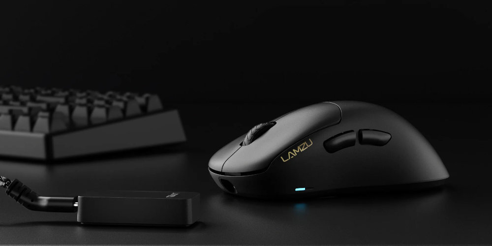 LAMZU Thorn LAMZU Thorn  niską wagę sensor polling rate przełączniki optyczne Omron Paro chwyt claw grip - mysz na biurku na ciemnym tle