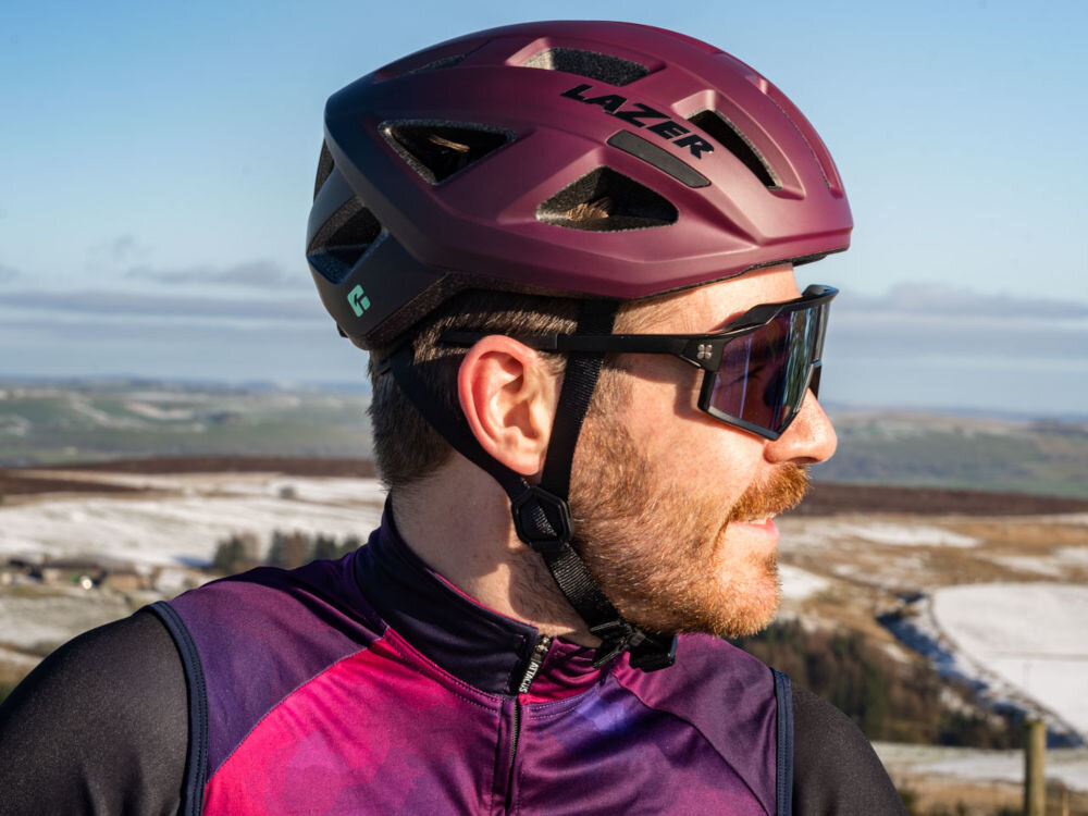 Kask rowerowy LAZER Tonic Kineticore Bordowo-czarny Szosowy (rozmiar L) wentylacja regulacja