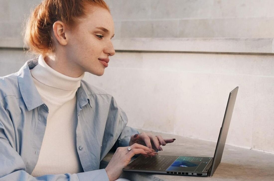 Laptop ASUS ZenBook DUO UX8406MA - 75 Wh Długi czas pracy