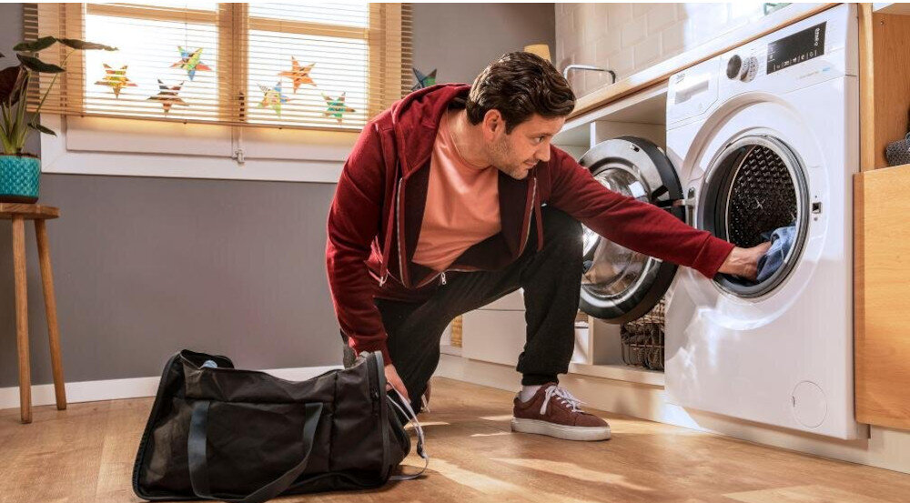 Pralko-suszarka BEKO B5DFT584427WPB program godzinny odświeżanie gotowe do założenia pranie suszenie cykl