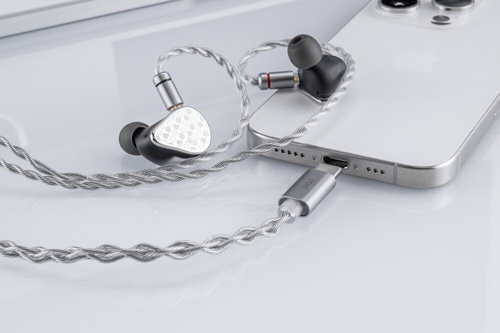 Słuchawki dokanałowe MOONDROP May - Hybrydowe słuchawki HiFi