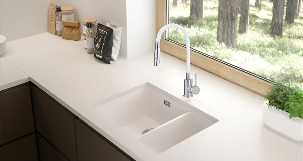 BATERIA DEANTE Luno BOC W740 Biały/Stal ze stali kolor Biały/Stal praktyczna giętka konstrukcja aerator