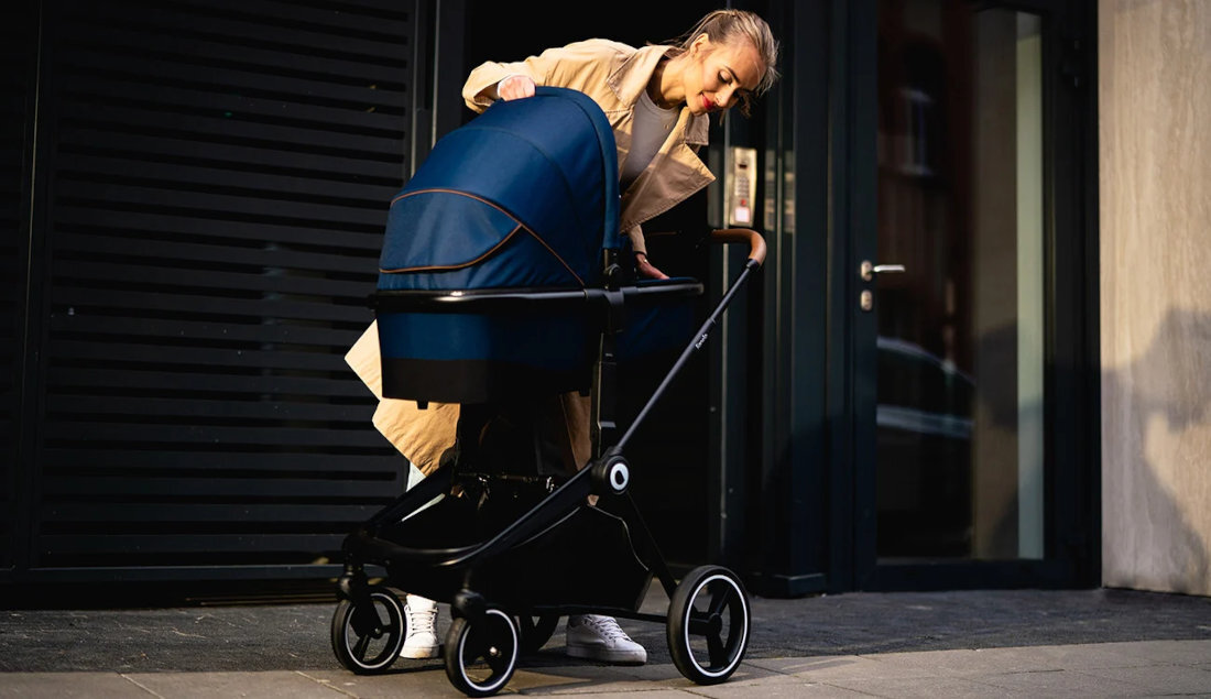 Wózek dziecięcy LIONELO Mika 2w1 Blue Navy wiek budka okienko ochrona materac pokrowiec bawełna transport przechowywanie