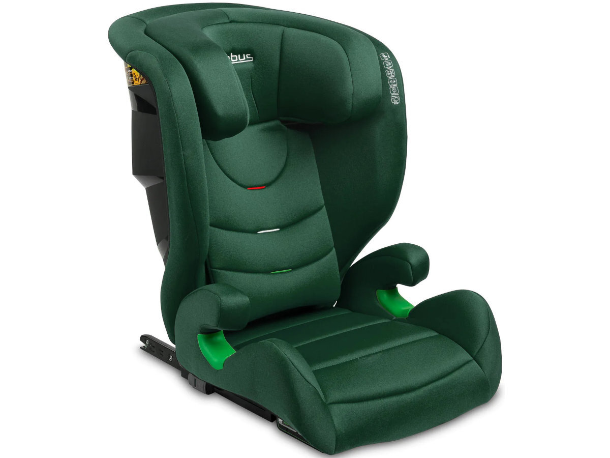 Fotelik samochodowy CARETERO Nimbus I-Size 15-36 kg wygodne siedzenie dla dzieci o wzroście od 100 do 150 cm Miękka wyściółka z przyjemnego w dotyku materiału Tapicerka - fotelik na białym tle pod kątem