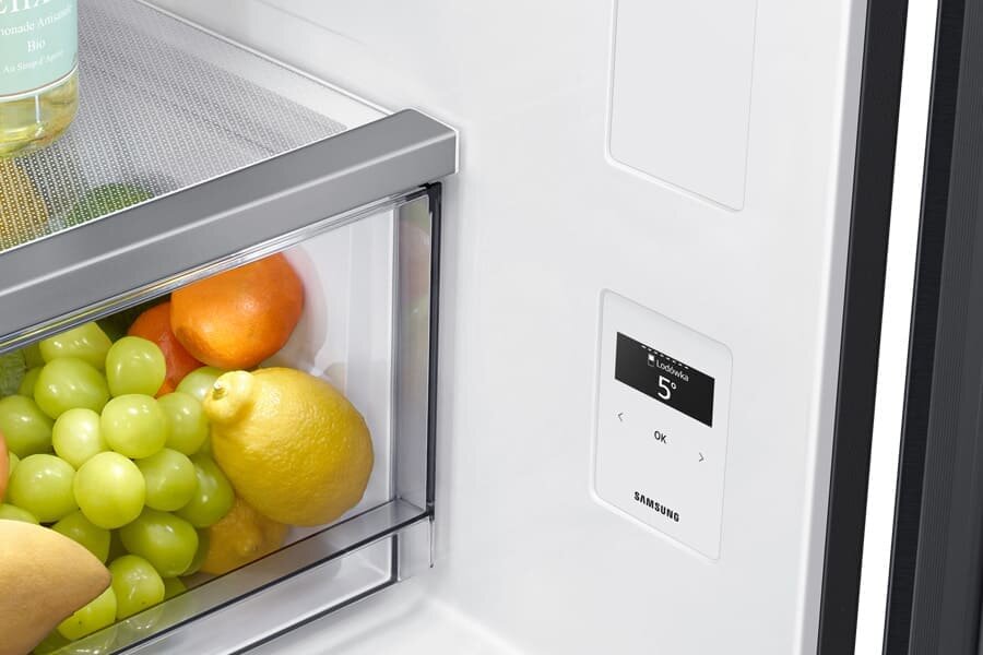 Media Expert - lodówka Samsung Multidoor RF65DG960ESG - wyświetlacz wewnętrzny