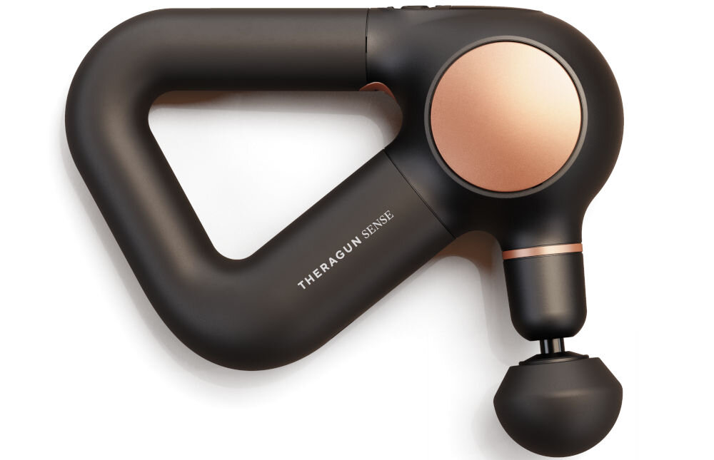 Masażer THERABODY Theragun Sense Czarny kompaktowe wymiary waga aamplituda pracy głowicy 12 mm wbudowany czujnik biometryczny łączność bluetooth pięciostopniowy zakres prędkości wymienne końcówki z pianki poliuretanowej trwałość komfort użytkowania