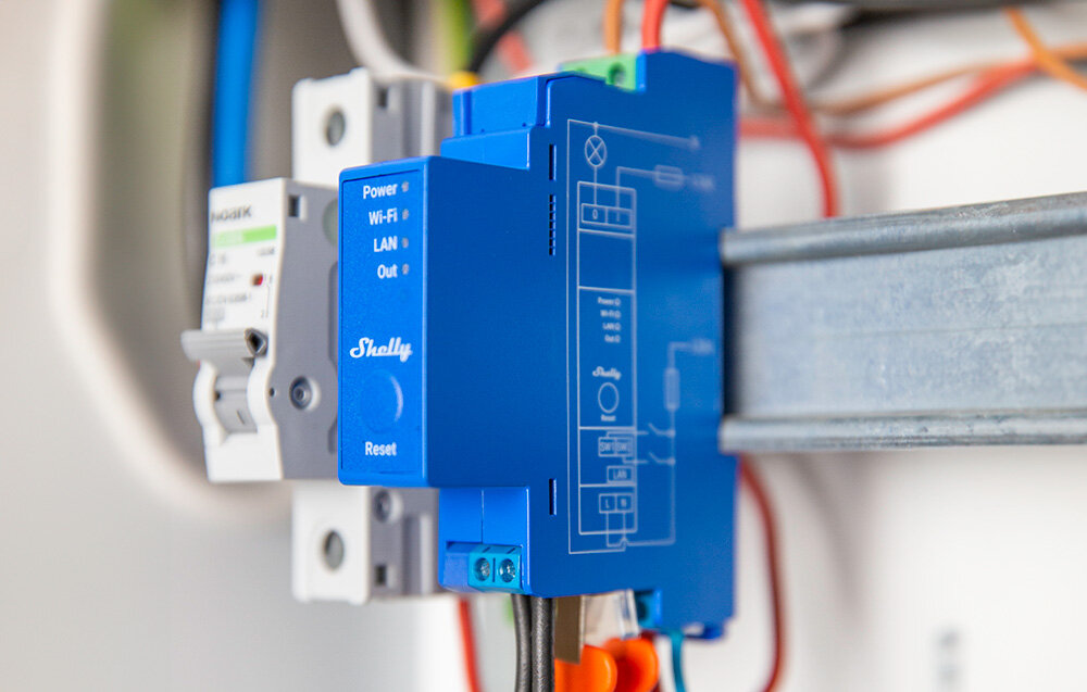 Inteligentny przełącznik SHELLY Pro 1, temperatura, przedział, wilgotność, CPU, przełącznik zamontowany do skrzynki elektrycznej