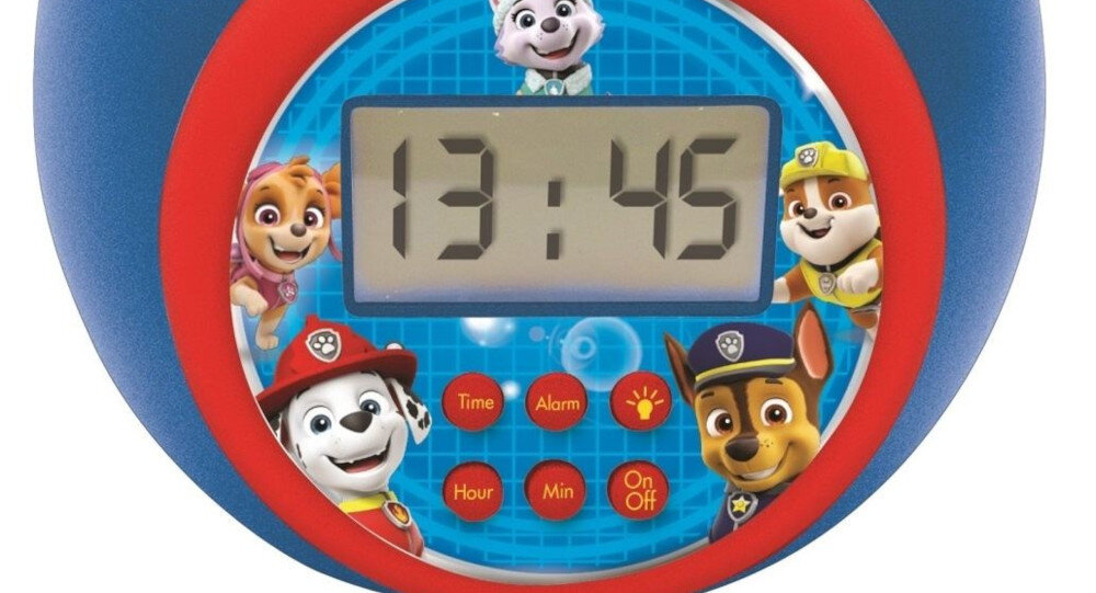 Budzik z projektorem LEXIBOOK Psi Patrol RL977PA Funkcja drzemki timer automatycznie wyłącza nocne światło wygoda oszczędność energii