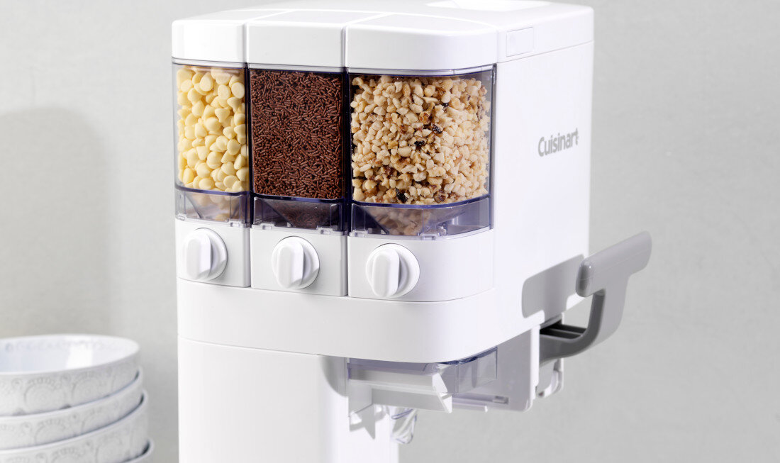 Maszynka do lodów CUISINART ICE48E smak posypki trzy rodzaje przechowywanie lody pokrętło użytkowanie dyspozycja stacja podgrzewająca polewy temperatura serwowanie desery