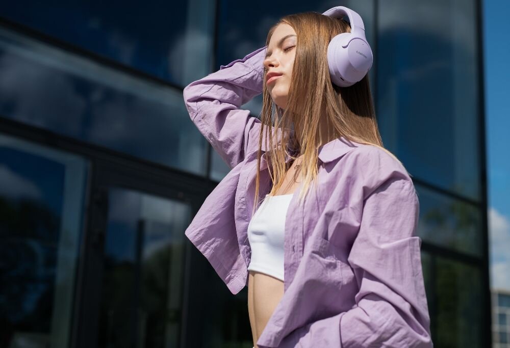 Słuchawki Canyon OnRiff 10 design komfort lekkość dźwięk jakość wrażenia słuchowe ergonomia lekkość sport aktywność podróże czas pracy działanie akumulator