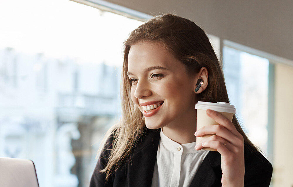 Słuchawki dokanałowe SOUNDPEATS Air 4 Pro jasne czyste rozmowy aptx voice 