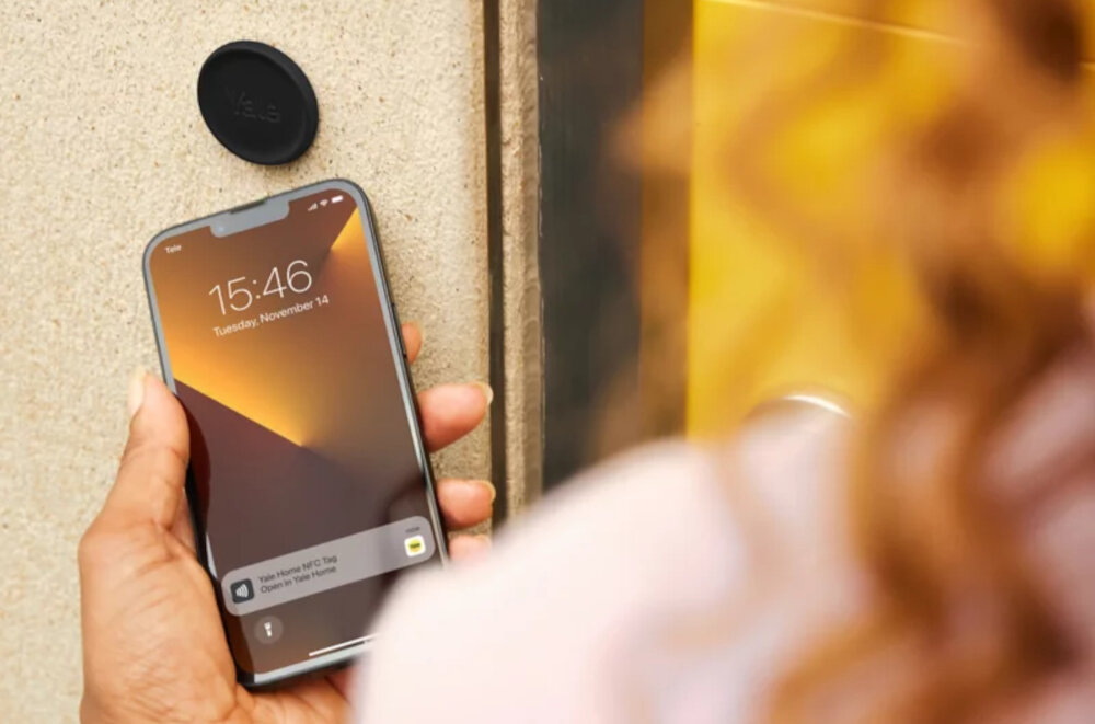Zamek YALE Linus Smart Lock L2 Czarny jedno dotkniecie Yale Dot