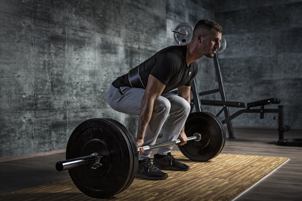 Mata pod sprzęt fitness GORILLA SPORTS - mata w całości na salce