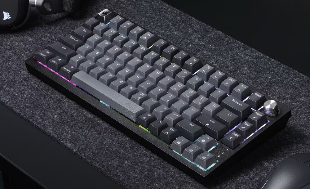 Klawiatura CORSAIR K65 Plus wygląd opis