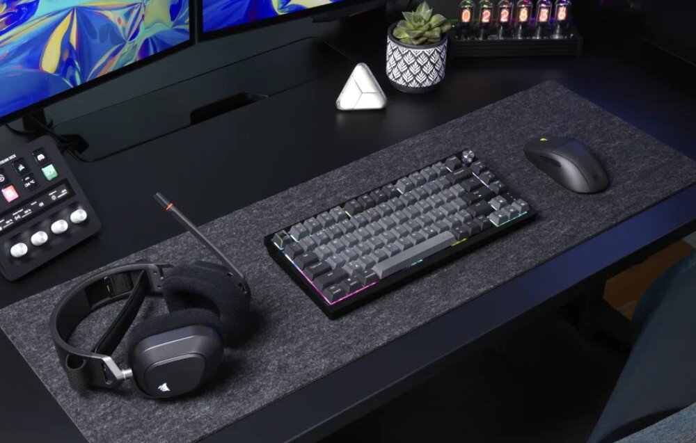 Klawiatura CORSAIR K65 Plus łączność Bluetooth port