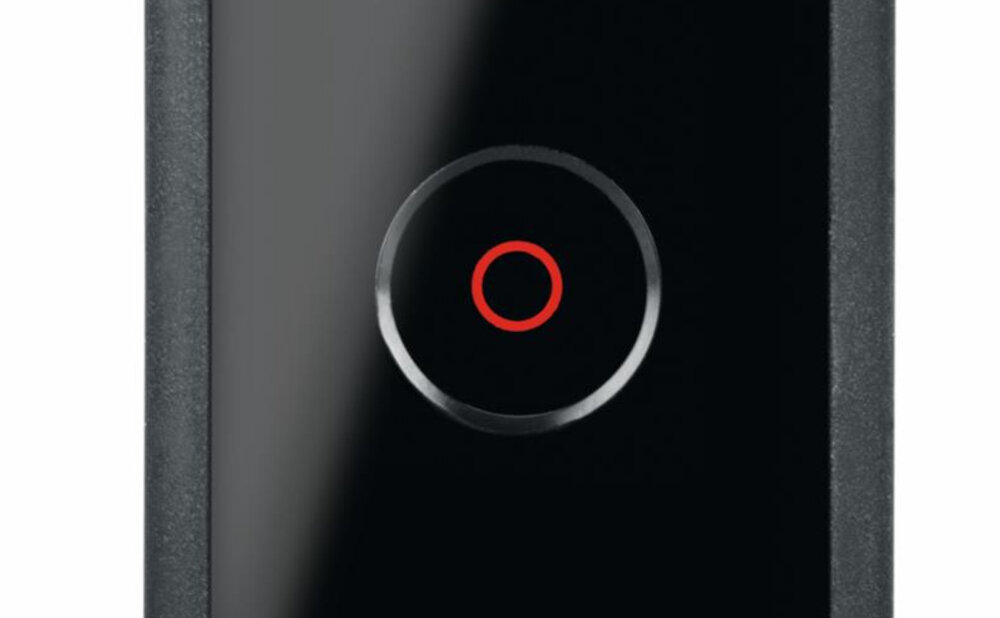 Dalmierz laserowy BOSCH Zamo III 0603672705 + Adapter edycja limitowana niezwykle prosta intuicyjna obsluga jeden przycisk do obliczania odleglosci i powierzchni dwukrotne nacisniecie przycisku obliczy powierzchnie
