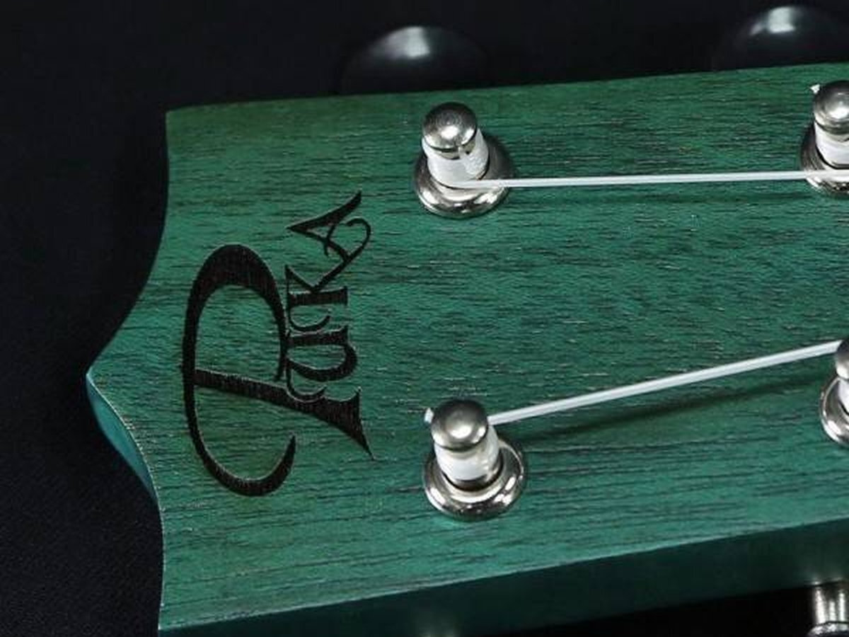 Ukulele PUKA PK-DPS struny drewno napięcia nastroić regularnie dostrajać instrument