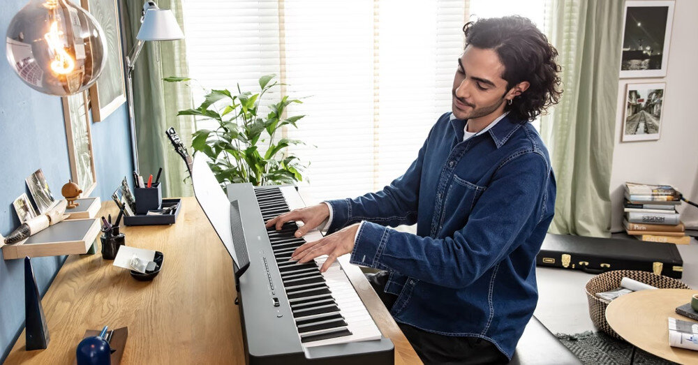 Keyboard YAMAHA P-225B - Rozpocznij muzyczną przygodę