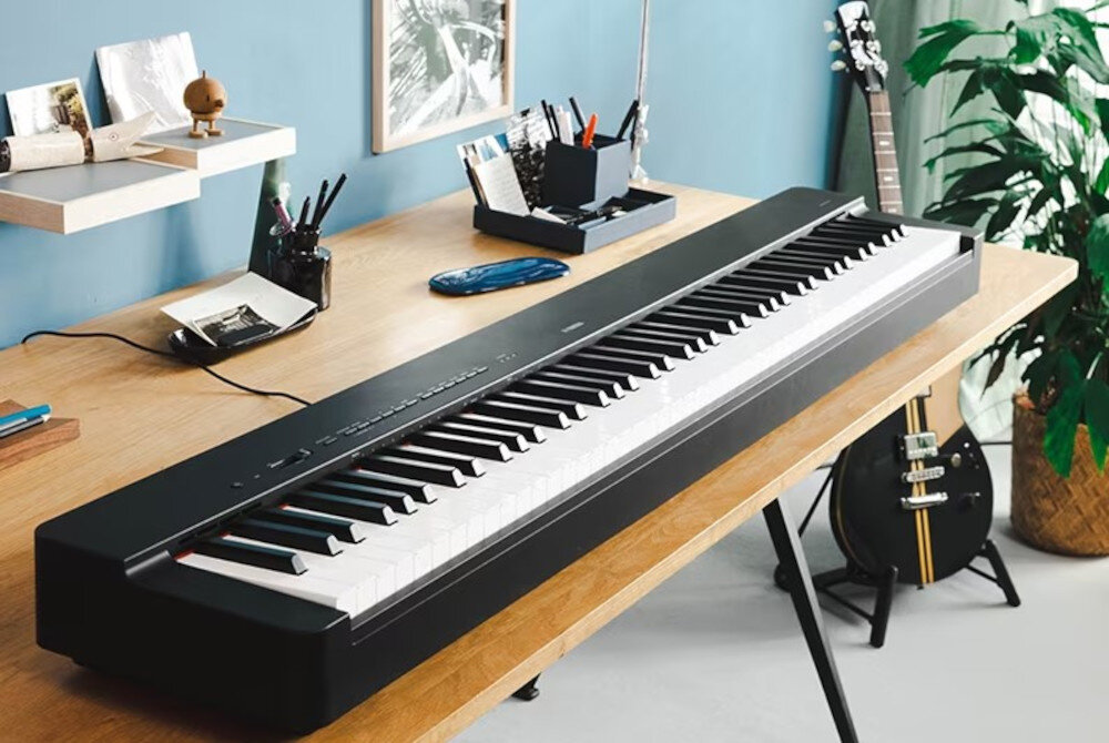 Keyboard YAMAHA P-225B - Przenośność i estetyka