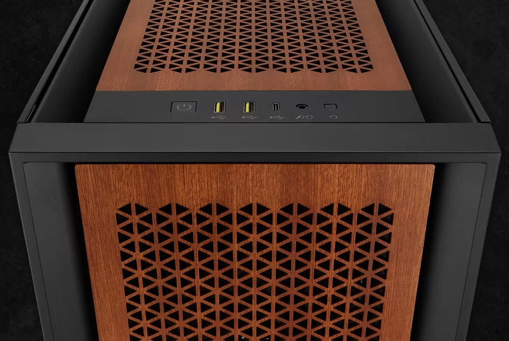 Komputer XQUANTUM Creator GeForce RTX Studio RS-I7-4080SWP i7-14700KF 32GB RAM 3TB SSD GeForce RTX4080 Super Windows 11 Professional obudowa