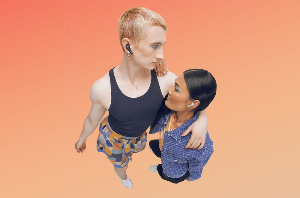 Słuchawki MOTO BUDS 065 Motorola przetworniki, bezprzewodowe, enc, mikrofon, rozmowy, etui, ladowanie, praca, ruch, dom