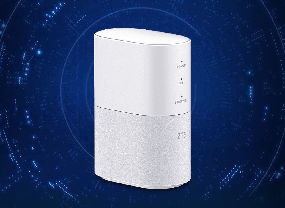 Router ZTE MF18A Białe urządzenie przedstawione na tle granatowej grafiki z jasnymi punktami i liniami przypominającymi układ cyfrowy, standard Wi-Fi 5, prędkość, pasma