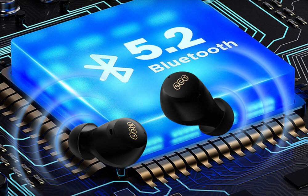 Słuchawki dokanałowe QCY HT07 technologia bluetooth zasieg opoznienie poziom obraz wrazenia doznania