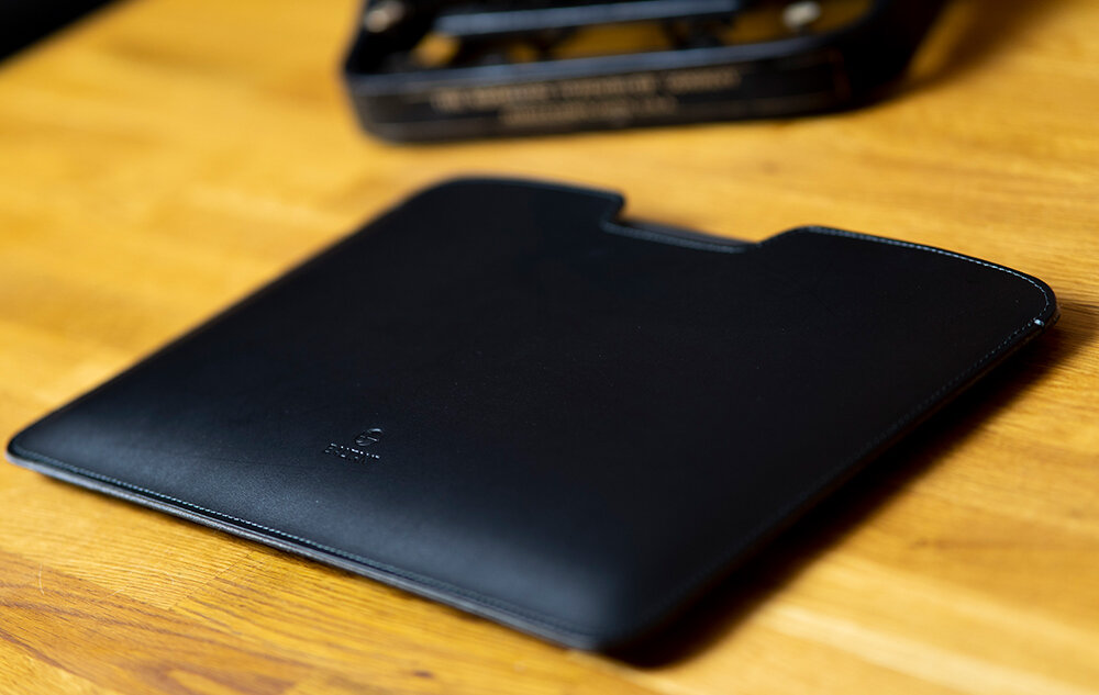 Etui skórzane Baltan Razor 2w1 podkładka na mysz funkcjonalność 