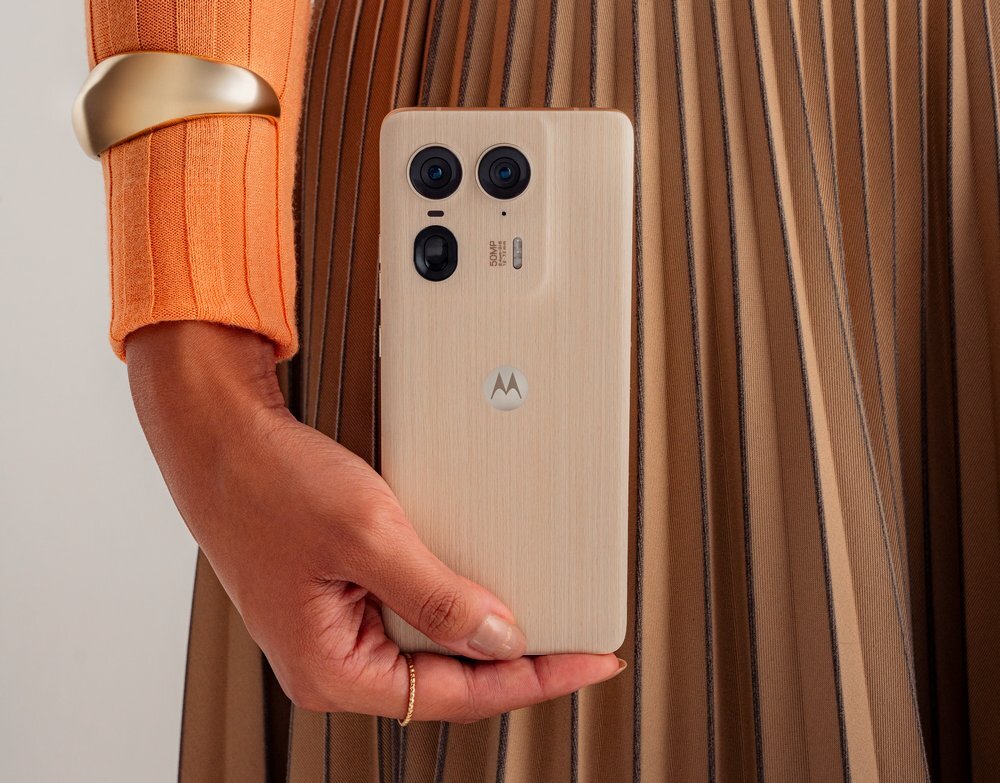 Smartfon MOTOROLA Edge 50 Ultra cechy
