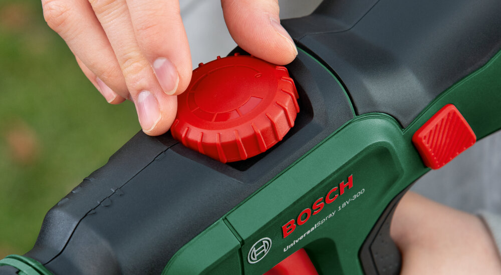 Pistolet natryskowy BOSCH UniversalSpray 18V-300 0.603.208.100 plynna regulacja przeplywu farby i powietrza pokretlo EasySelect w zakresie od 0 do 300 ml/min do malowania roznych powierzchni