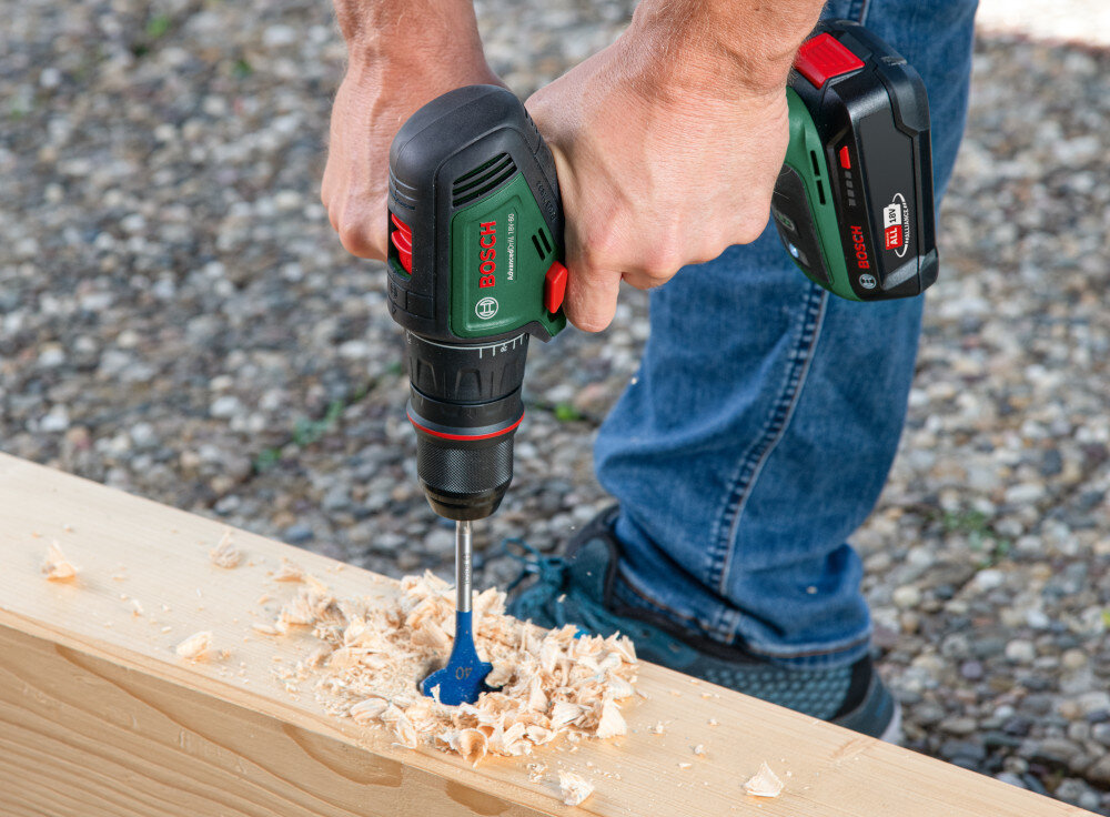 Wiertarko-wkrętarka BOSCH AdvancedDrill 18V-80 Quicksnap 06039E2000 silnik bezszczotkowy wysoka moc dluzsza zywotnosc urzadzenia elektroniczne sterowanie wysoka wydajnosc maksymalna predkosc obrotowa do 1950 obr/min maksymalny moment obrotowy 78 Nm