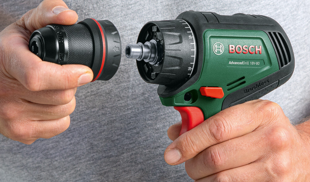 Wiertarko-wkrętarka BOSCH AdvancedDrill 18V-80 Quicksnap 06039E2000 uchwyt wiertarski metalowy szybkozaciskowy mocowanie w zakresie 2-13 mm beznarzedziowy duza wytrzymalosc niezawodnosc skuteczne zapobieganie luzowaniu sie wiertel